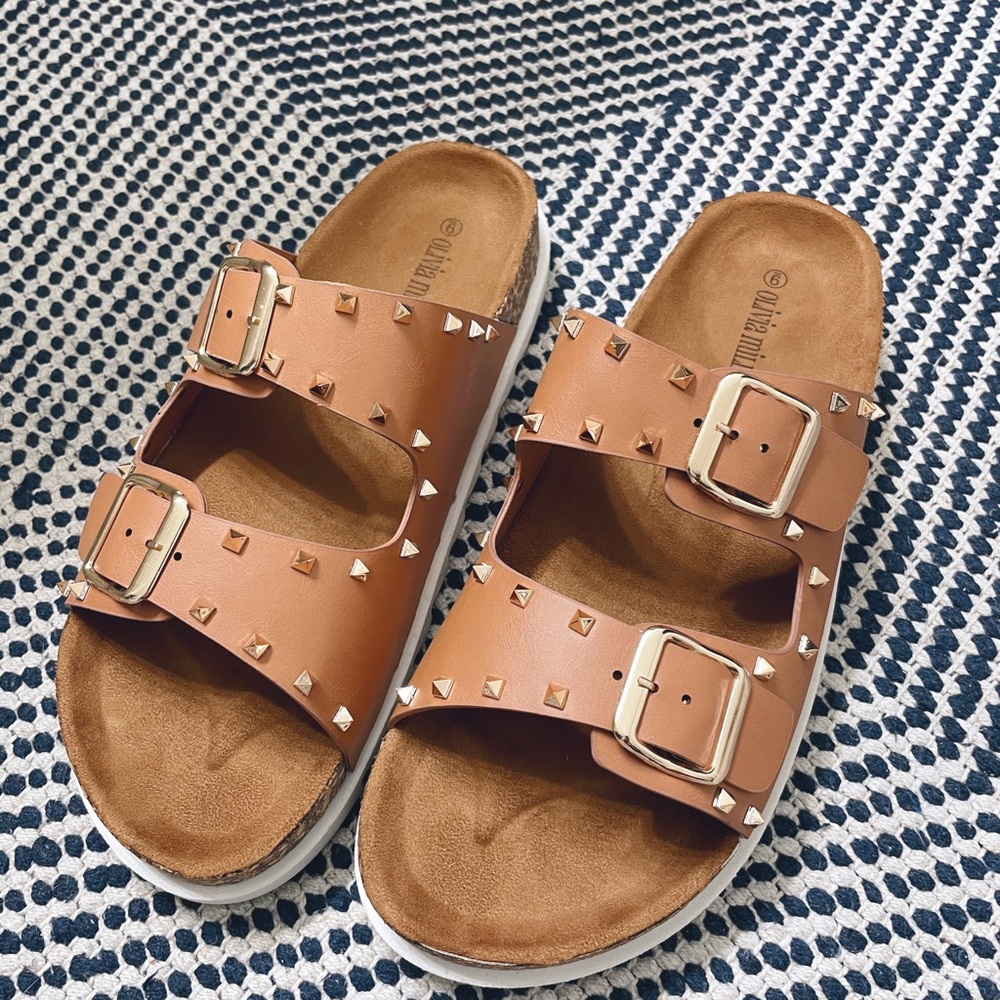 Olivia Miller sandals